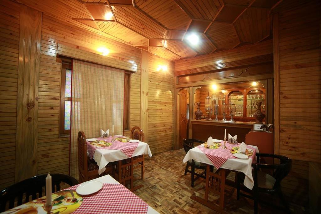 Bravia Hotel Manali Inn Extérieur photo